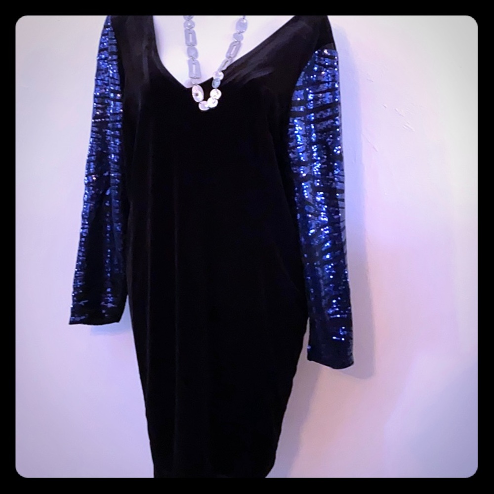 Size 22-Lane Bryant NWT Perfect Dress Black/Royal Blue- Gorgeous!